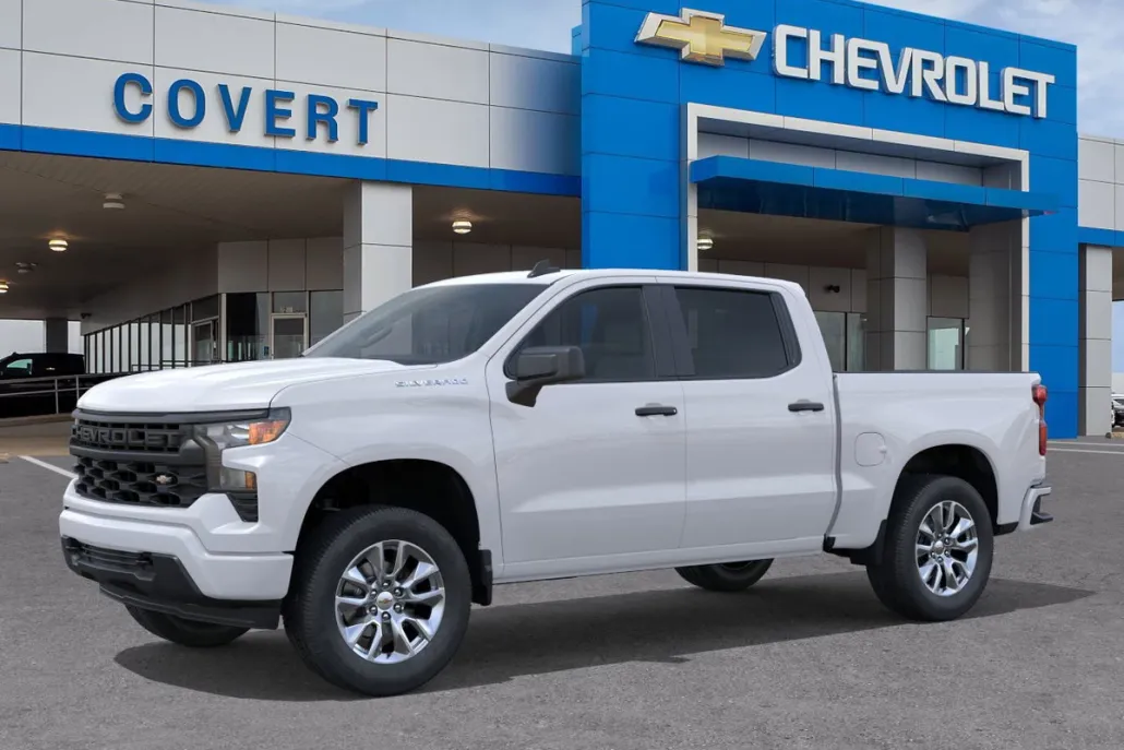 2026 Chevrolet Silverado Custom photo 1