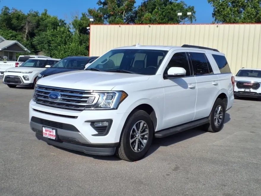 2020 Ford Expedition XLT photo 1