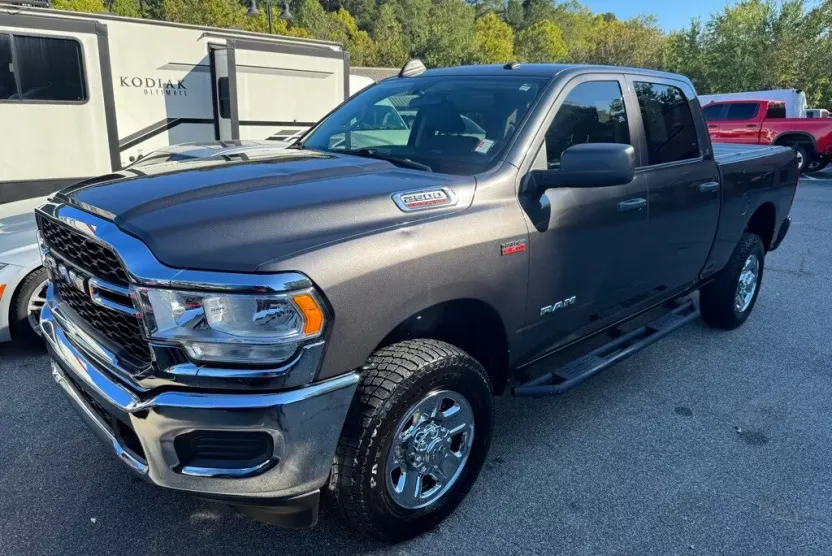 2020 Ram 2500 Tradesman photo 1