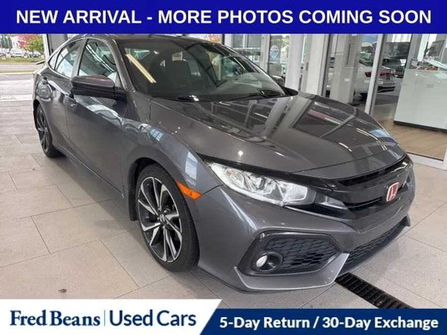 2019 Honda Civic Si photo 1