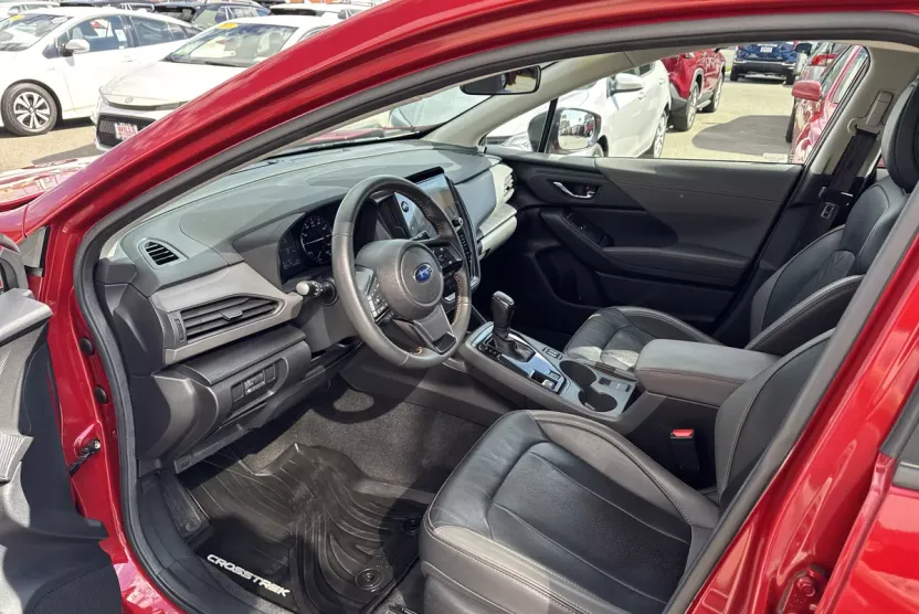 2024 Subaru Crosstrek Limited photo 1