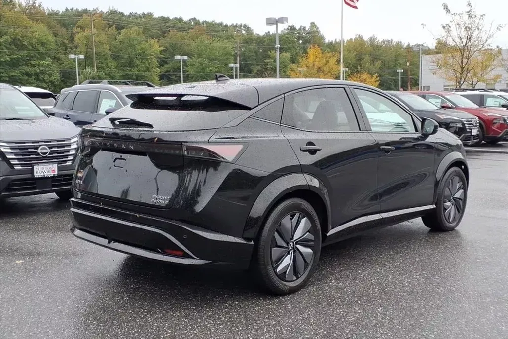 2023 Nissan ARIYA Evolve+ e-4ORCE photo 1