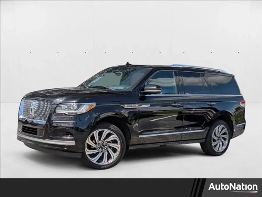 2023 Lincoln Navigator Reserve photo 1