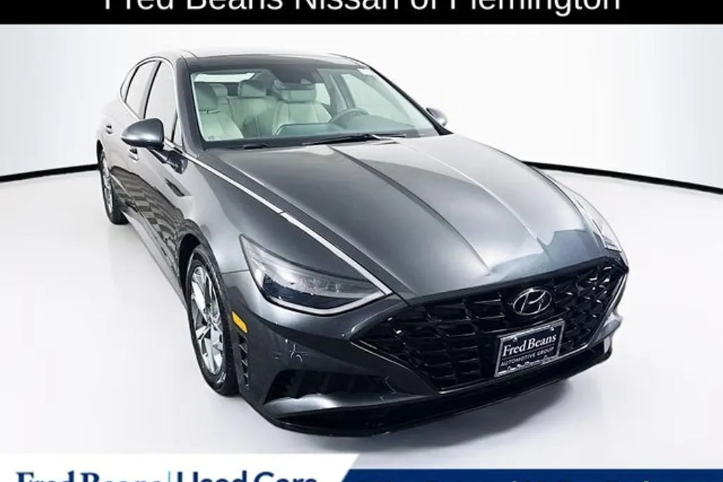 2023 Hyundai Sonata SEL photo 1