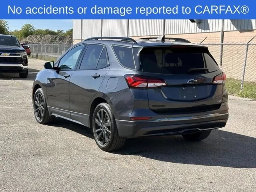 2023 Chevrolet Equinox RS photo 1
