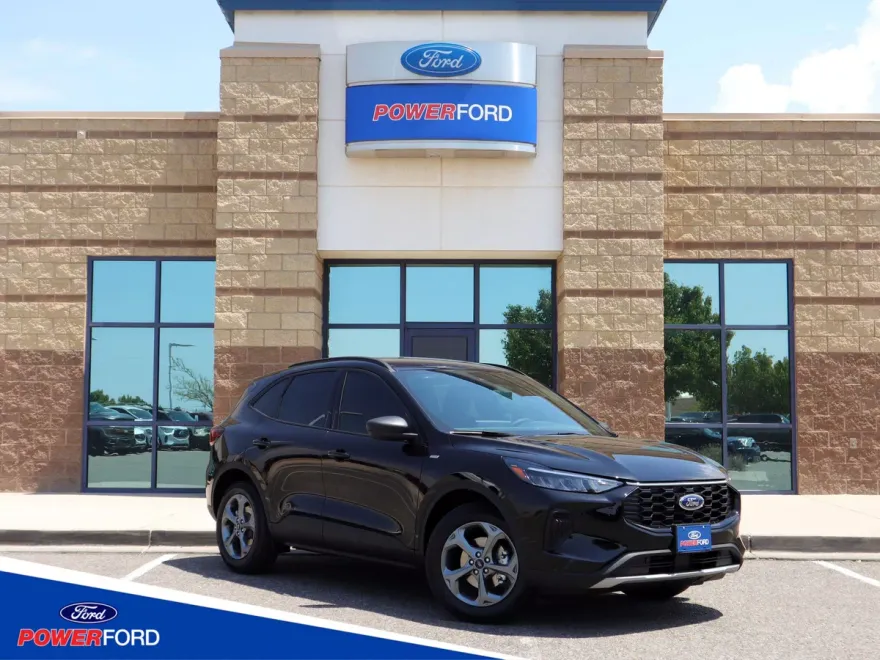 2025 Ford Escape ST-Line photo 1