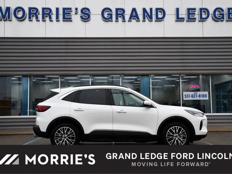 2024 Ford Escape Sport photo 1