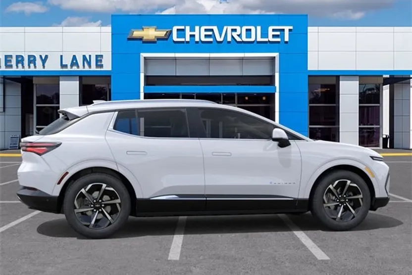 2025 Chevrolet Equinox EV 1LT photo 1
