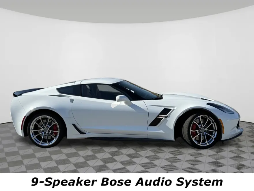 2019 Chevrolet Corvette Grand Sport 1LT photo 1