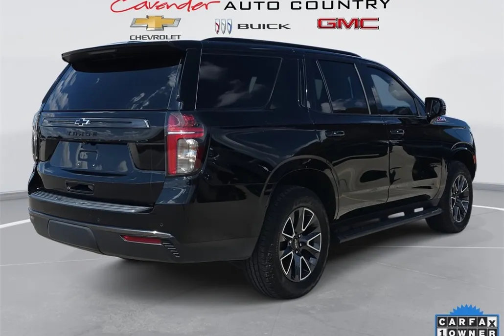 2022 Chevrolet Tahoe Z71 photo 1