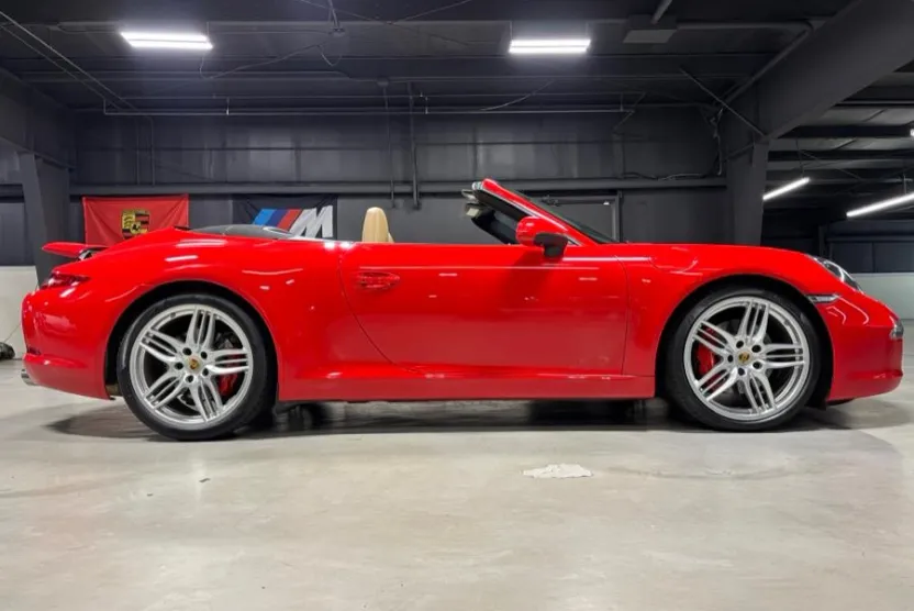 2016 Porsche 911 4S 4 GTS photo 1