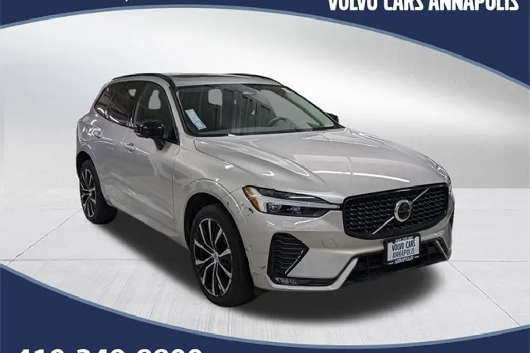 2023 Volvo XC60 B5 Plus photo 1