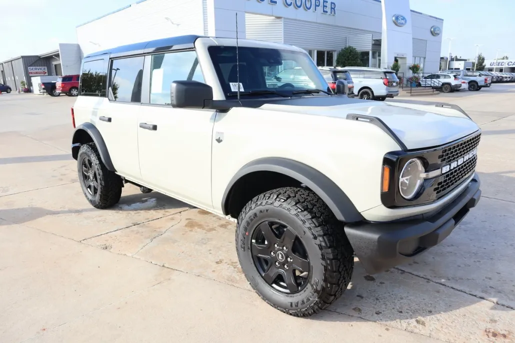 2025 Ford Bronco Big Bend photo 1