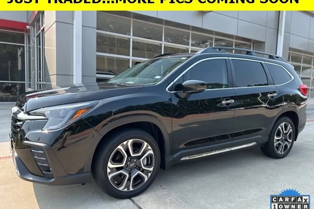 2024 Subaru Ascent Touring photo 1