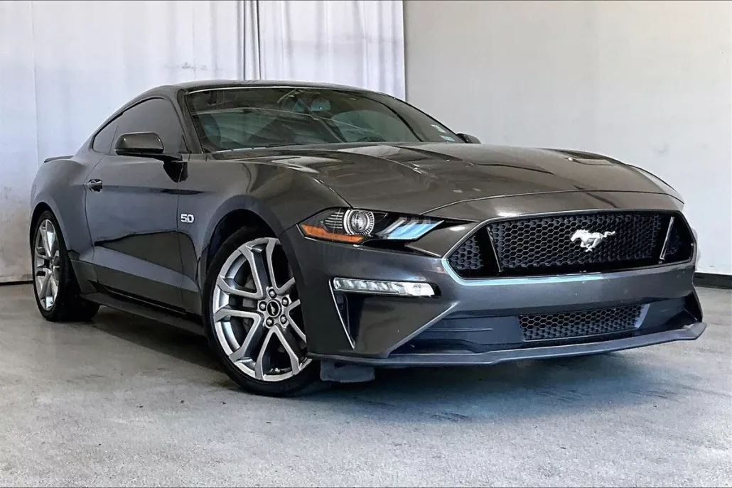 2019 Ford Mustang GT Premium photo 1
