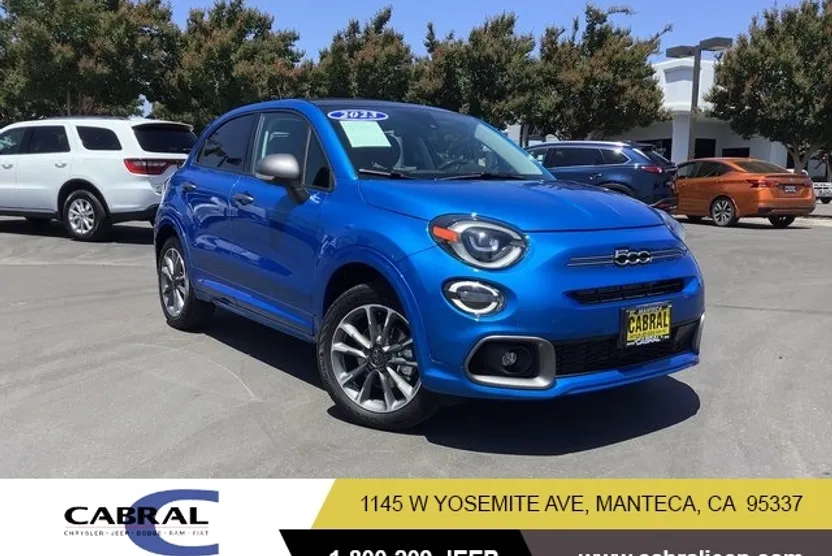 2023 Fiat 500X Pop Sport photo 1