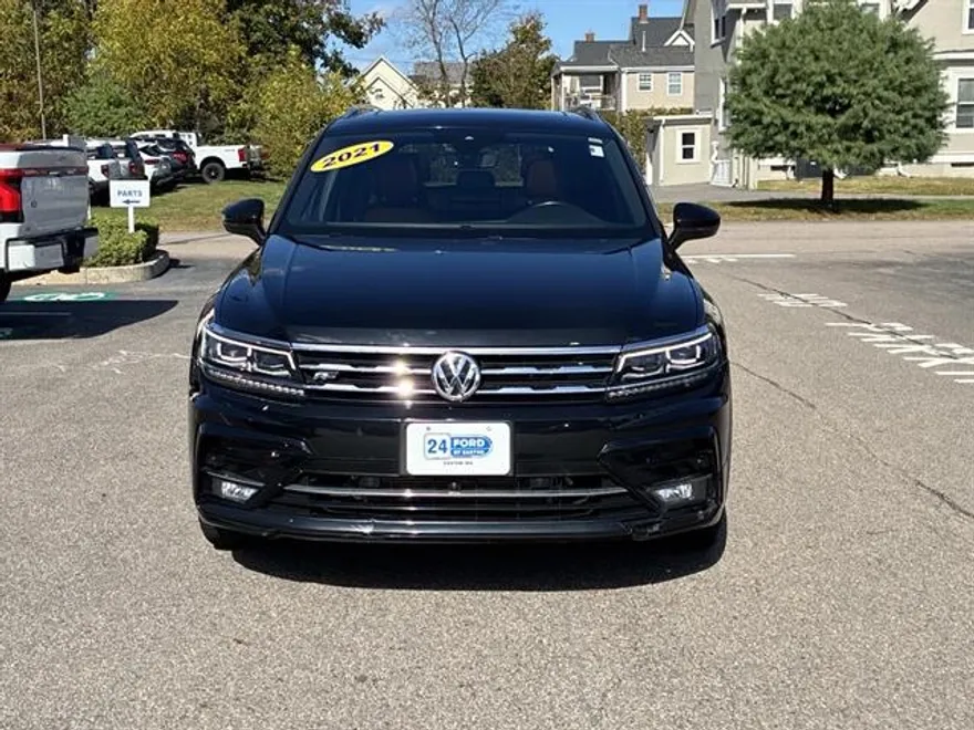 2021 Volkswagen Tiguan SEL Premium R-Line photo 1