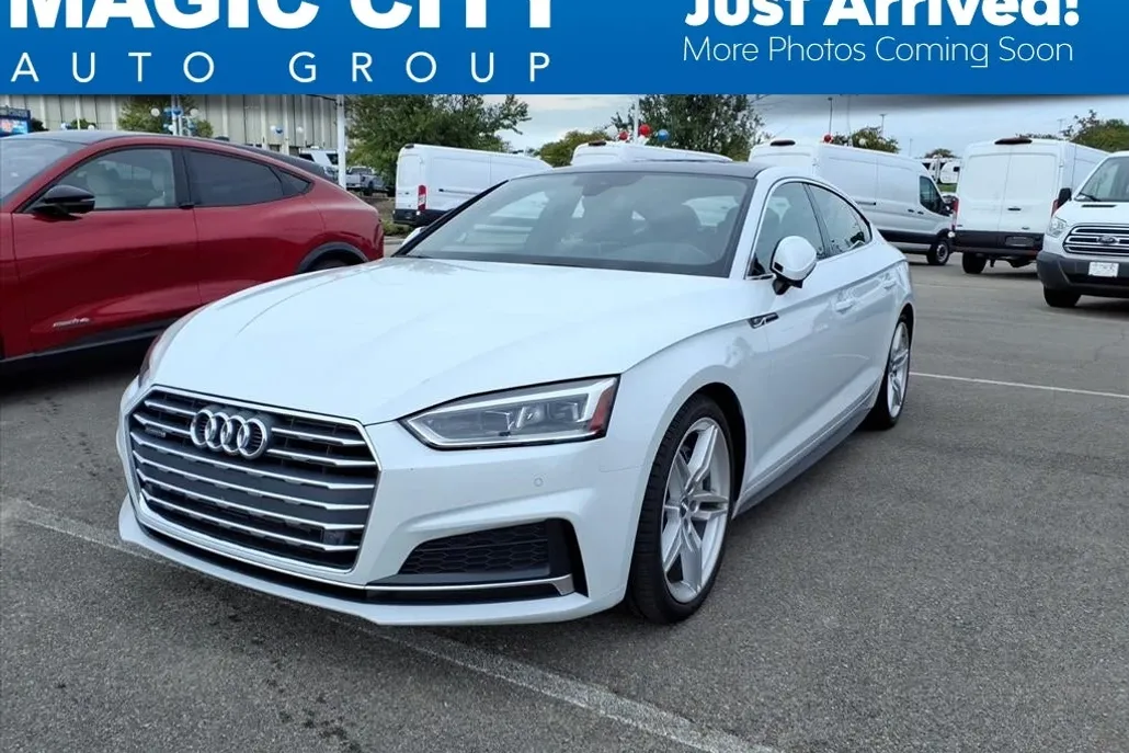 2018 Audi A5 2.0T Premium Plus Quattro photo 1