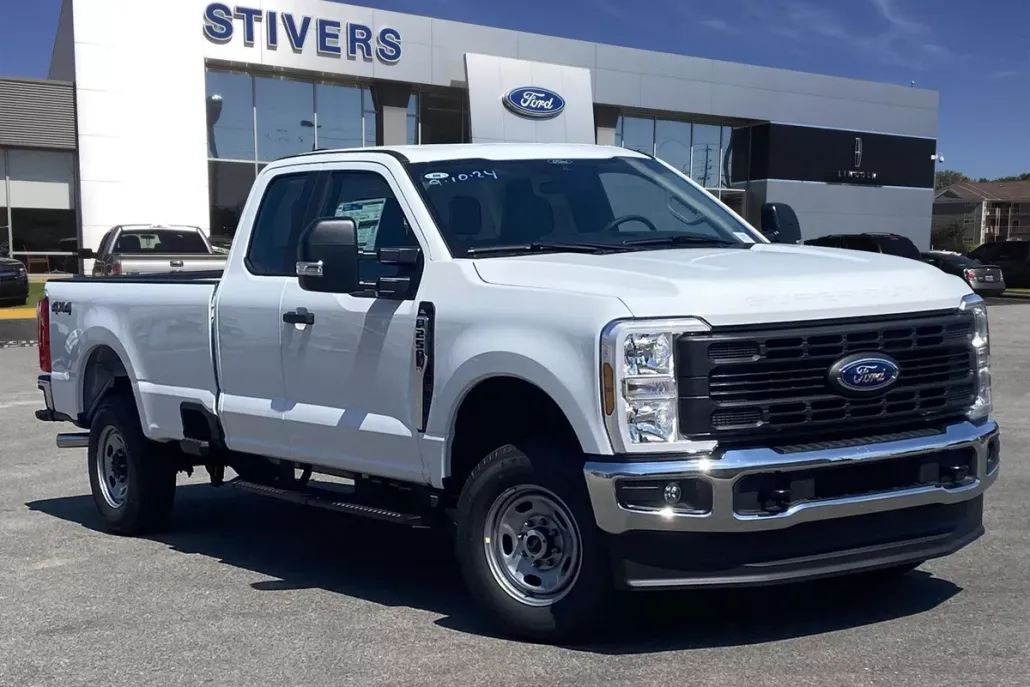 2025 Ford F-250 XL photo 1