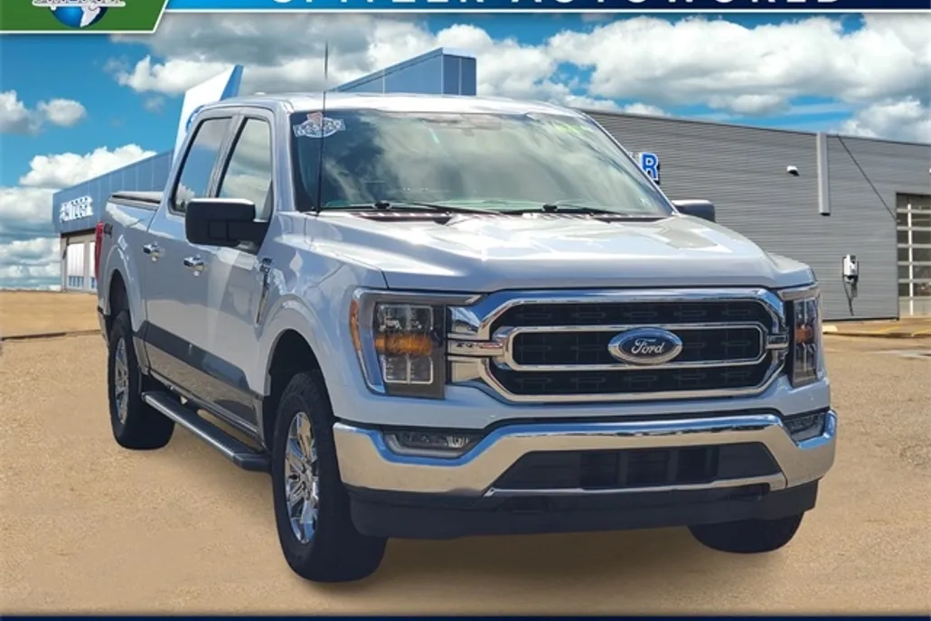 2022 Ford F-150 XLT photo 1