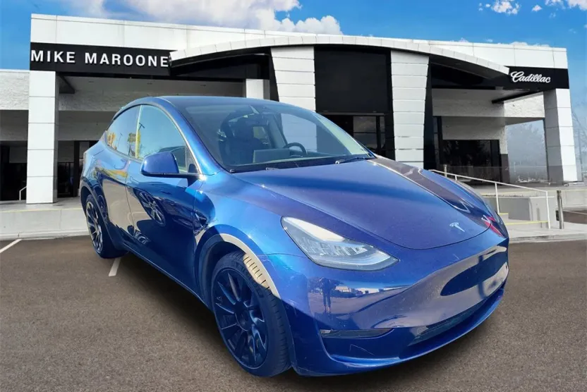 2022 Tesla Model Y Long Range photo 1