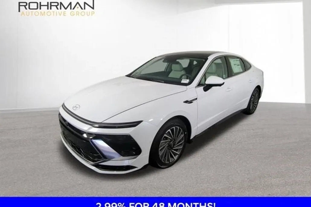 2025 Hyundai Sonata Hybrid Limited photo 1