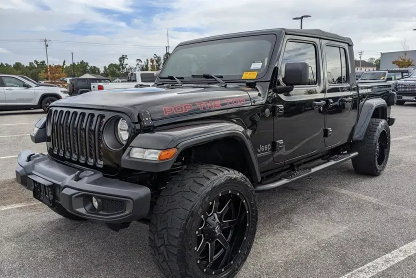 2021 Jeep Gladiator Sport photo 1