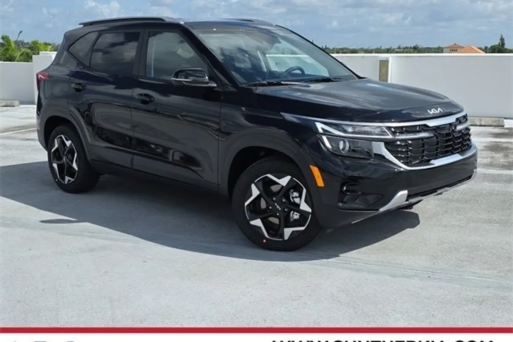 2025 Kia Seltos S photo 1