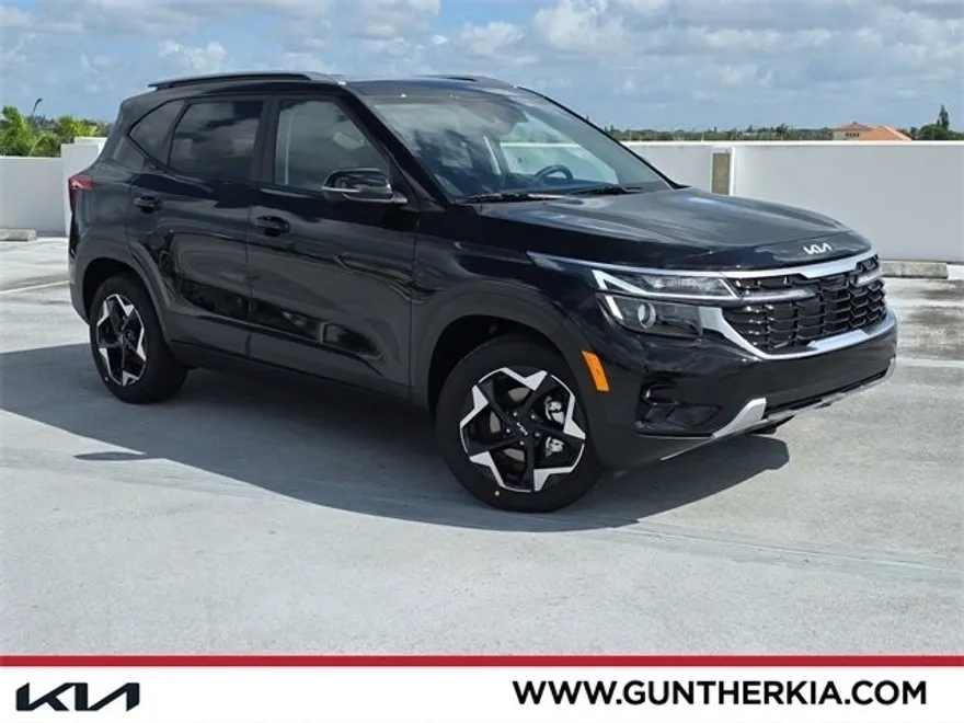 2025 Kia Seltos S photo 1