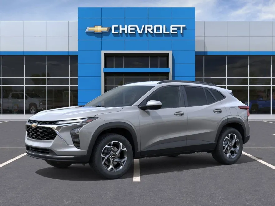 2026 Chevrolet Trax LT photo 1