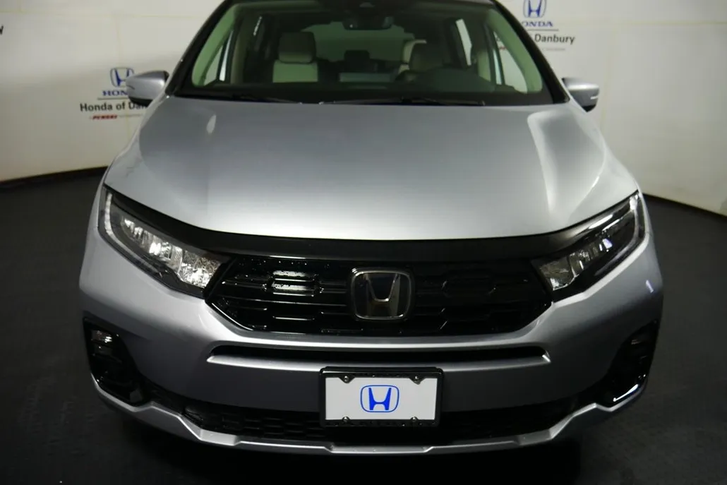 2026 Honda Odyssey Elite photo 1