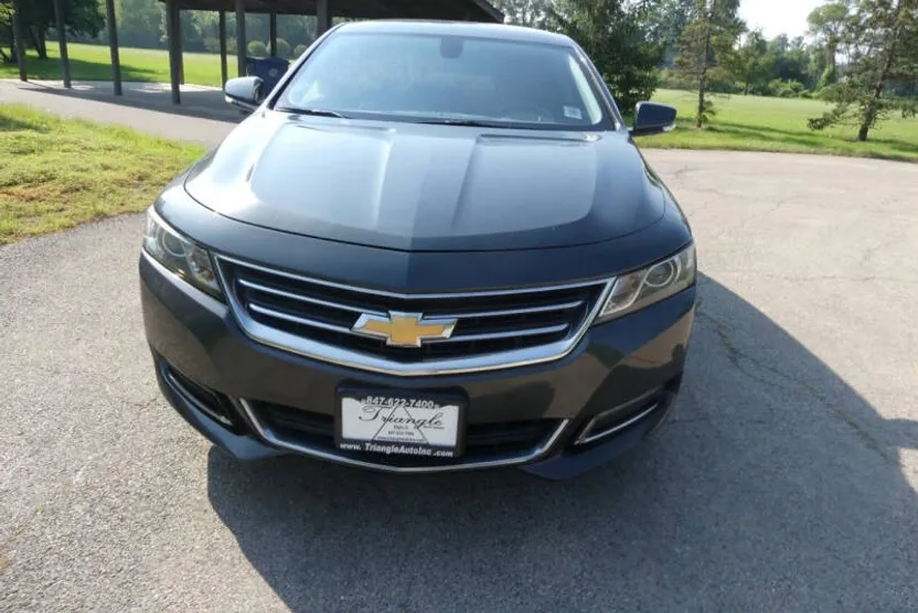 2019 Chevrolet Impala 1LT photo 1