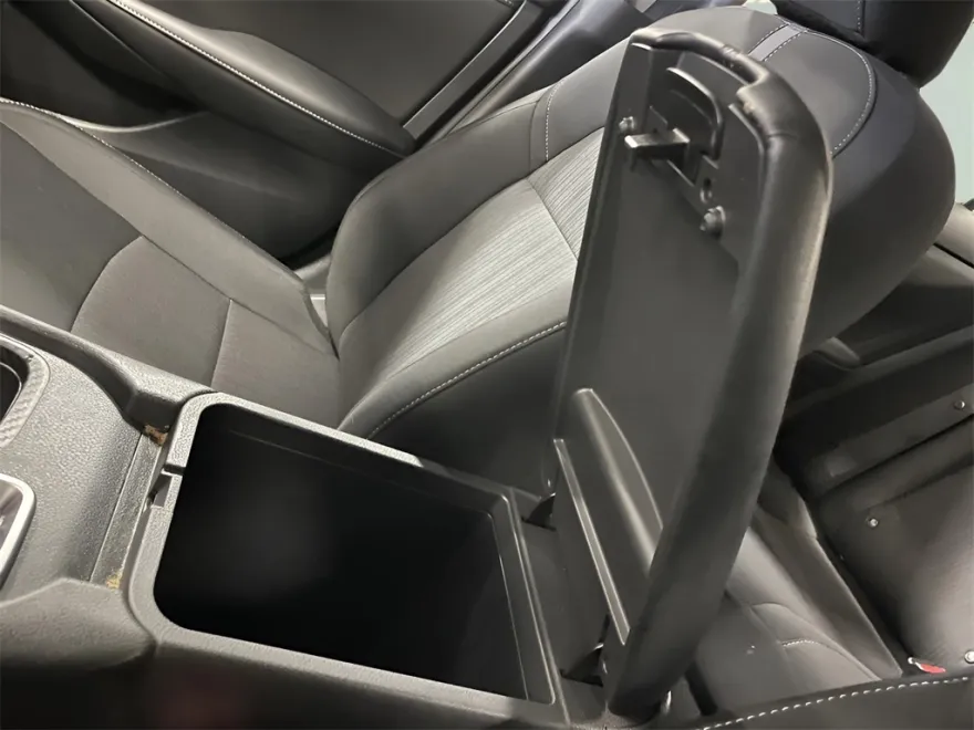 2025 Nissan Sentra SV photo 1