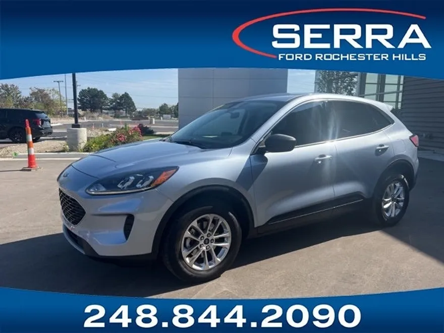 2022 Ford Escape SE photo 1