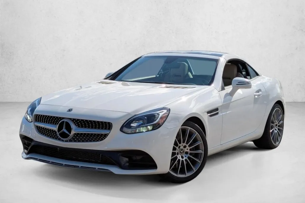 2020 Mercedes Benz SLC 300 photo 1