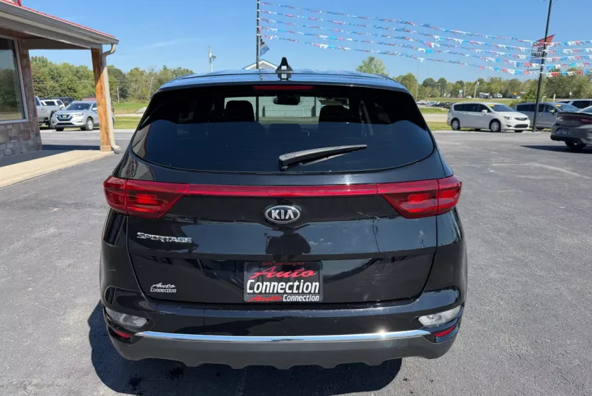 2022 Kia Sportage LX Value Edition photo 1