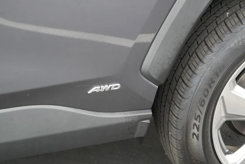 2019 Toyota RAV4 Hybrid Limited photo 1