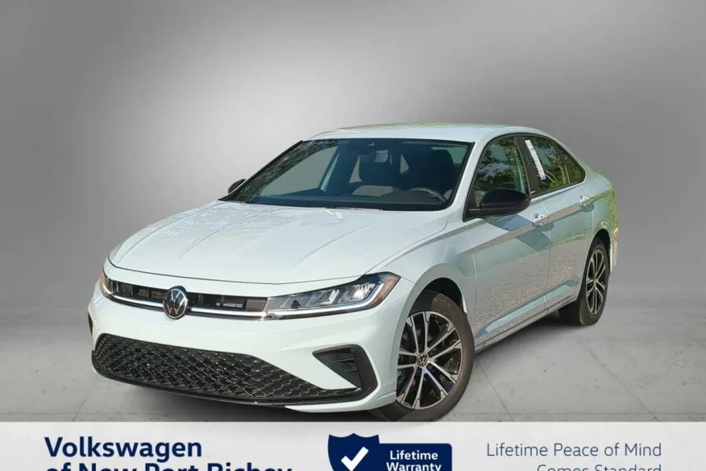 2025 Volkswagen Jetta 1.5T Sport photo 1