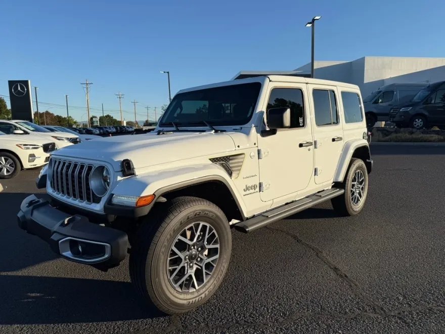 2024 Jeep Wrangler Sahara photo 1