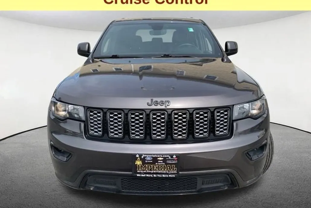 2020 Jeep Grand Cherokee Altitude photo 1