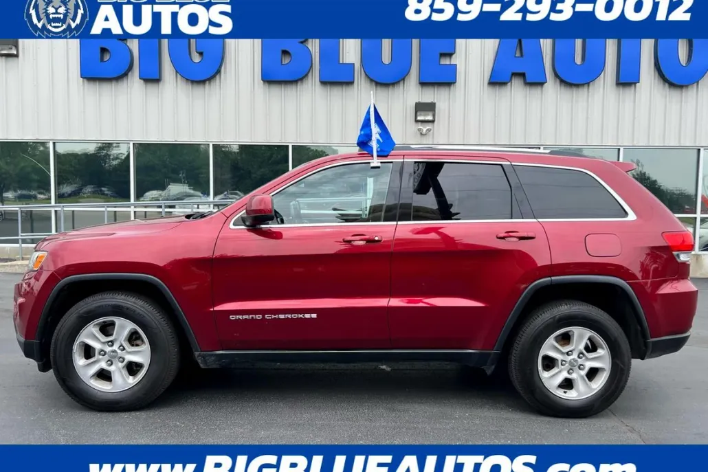 2015 Jeep Grand Cherokee Laredo photo 1