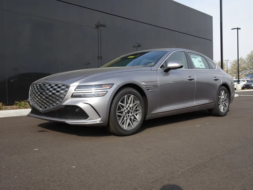 2025 Genesis G80 2.5T AWD photo 1