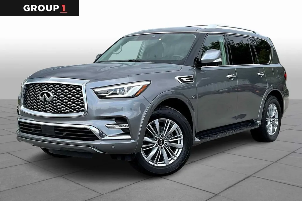 2019 Infiniti QX80 Luxe photo 1