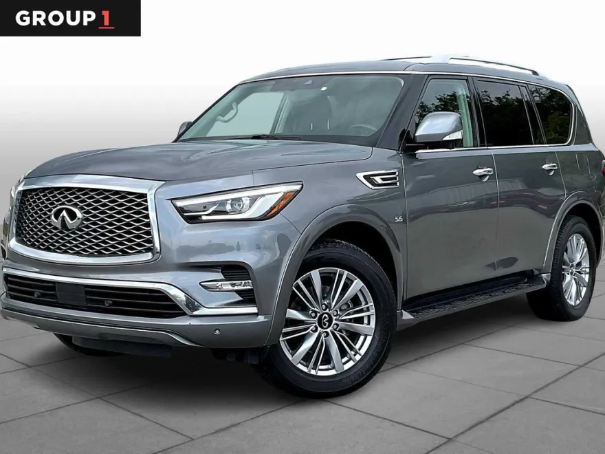 2019 Infiniti QX80 Luxe photo 1