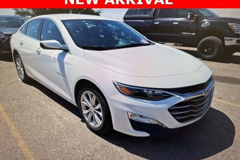 2024 Chevrolet Malibu 1LT photo 1