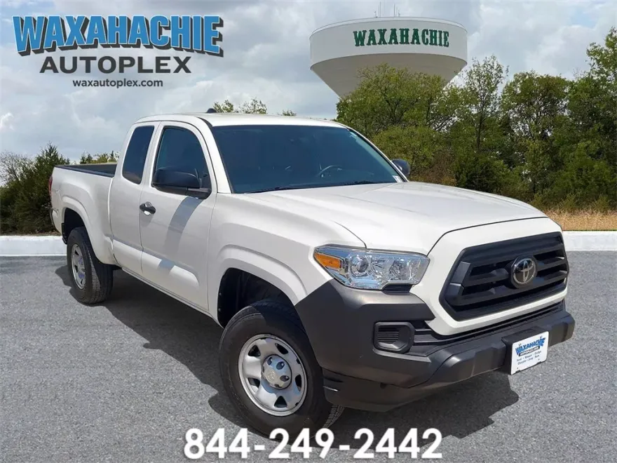 2023 Toyota Tacoma SR photo 1
