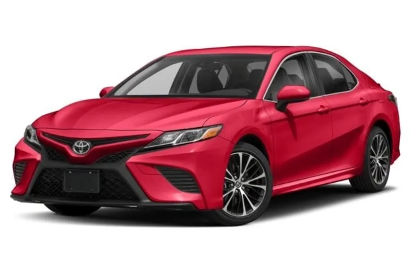 2018 Toyota Camry SE photo 1