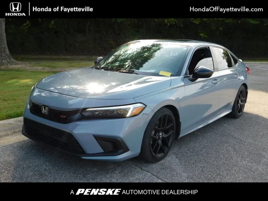 2022 Honda Civic Si photo 1