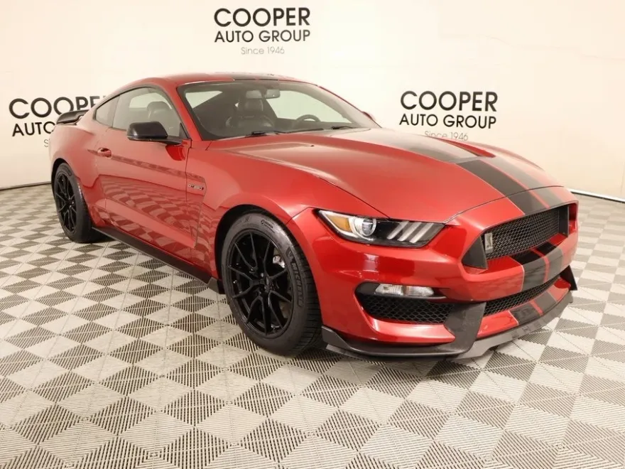 2020 Ford Mustang Shelby GT350 photo 1