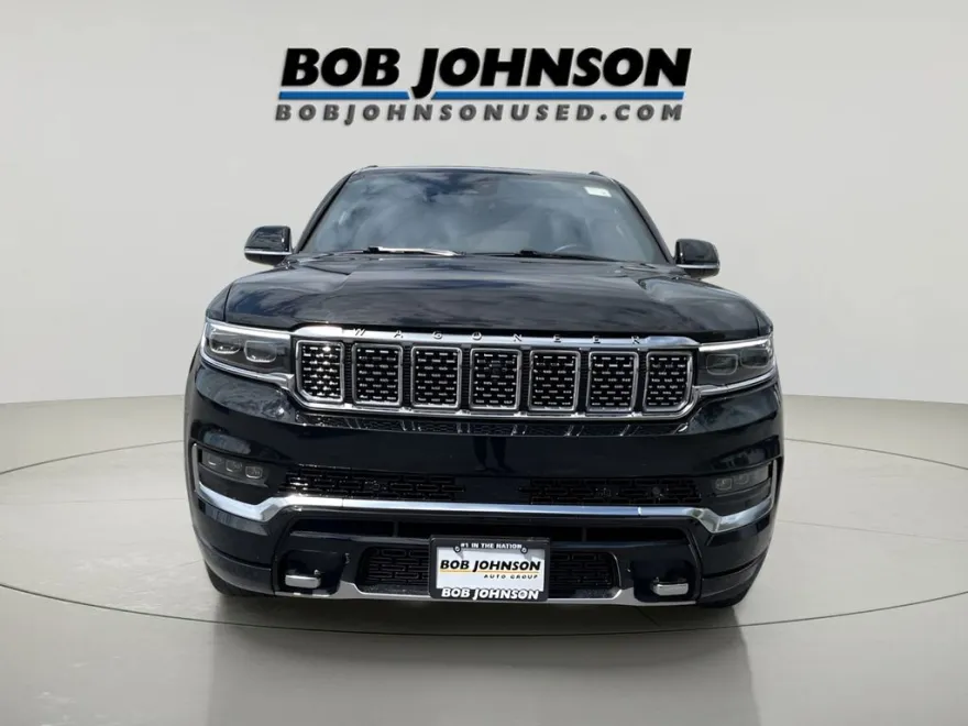 2022 Jeep Grand Wagoneer III photo 1